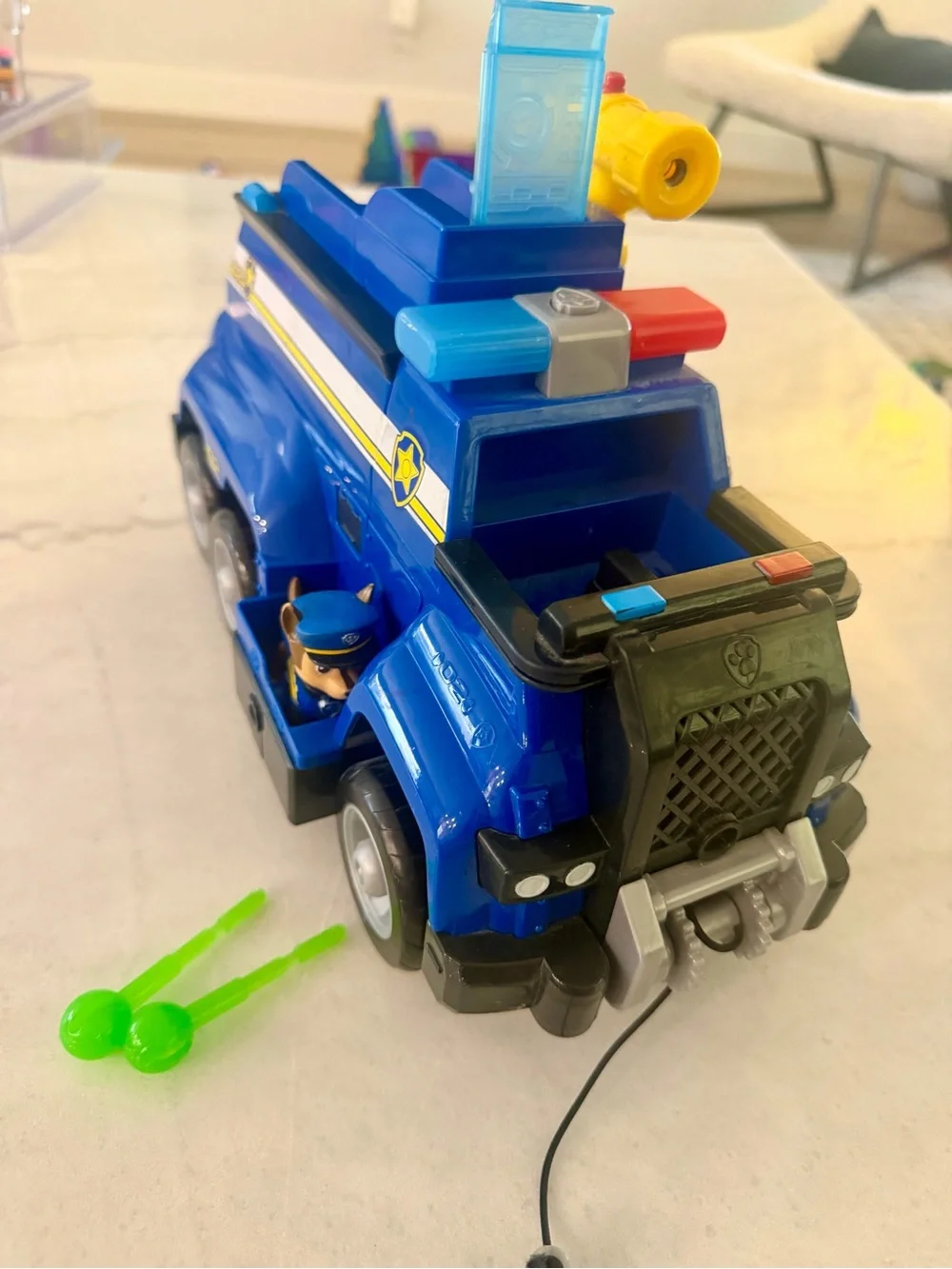 PAW Patrol Ultimate Police Rescue Cruiser